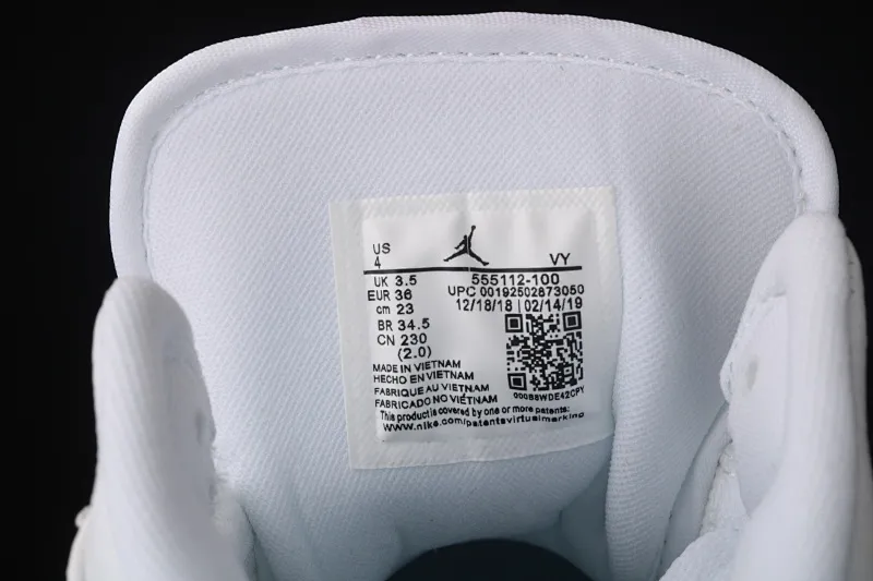 All categories Air Jordan Jordan series basketball shoes Air Jordan 1 Mid Air Jordan 1 Mid AJ1 Joe 1 white and purple women's sports and leisure basketball shoes 555112-100